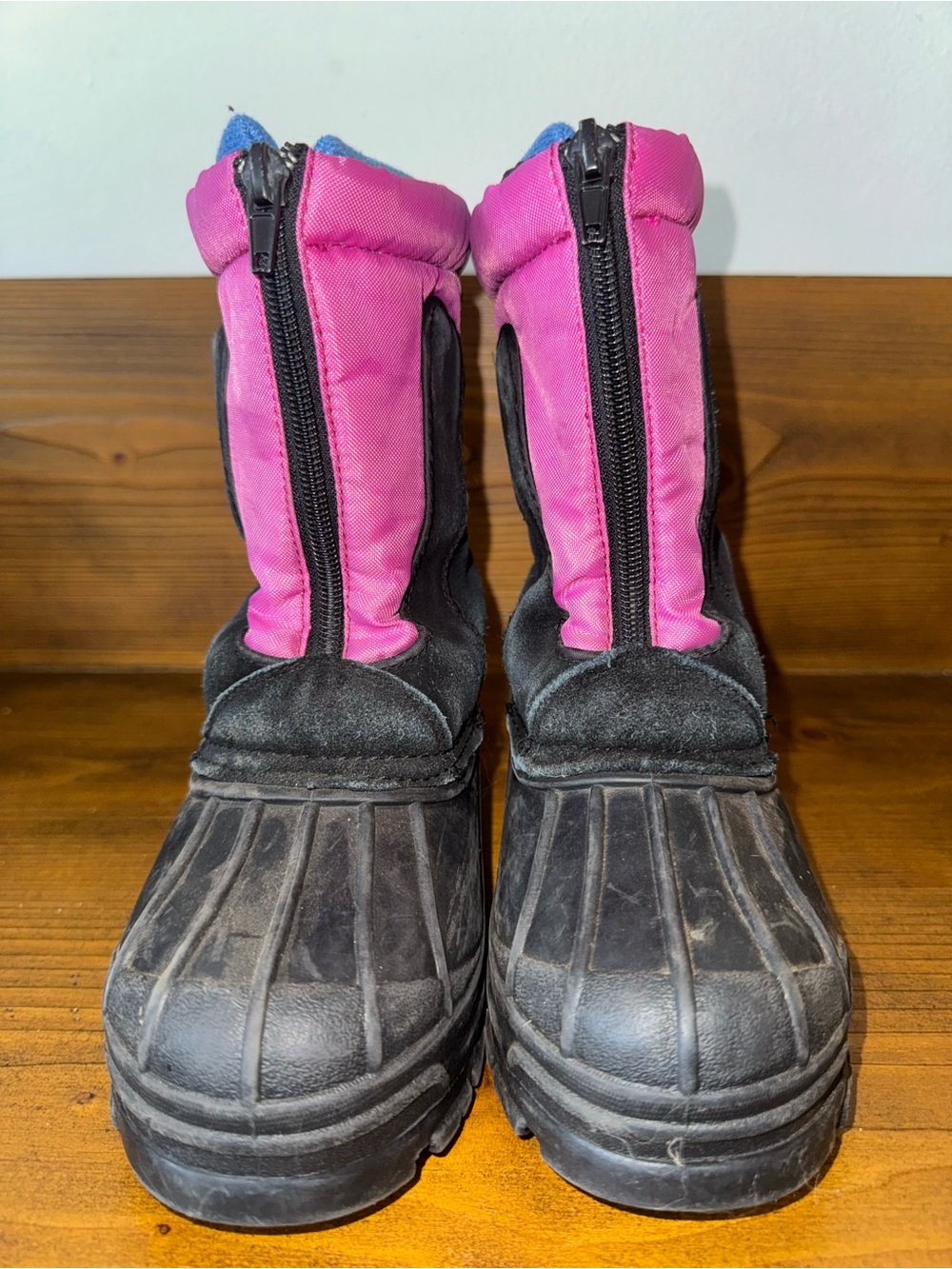 totes Kids Pink and Black Waterproof Snow Boots with Front Zipper